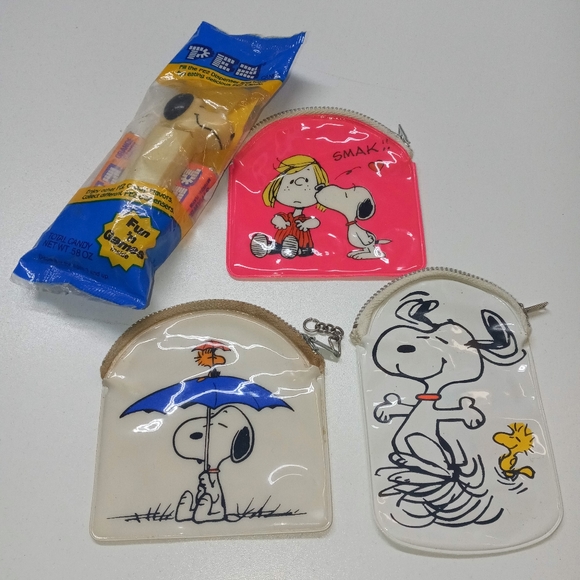 Snoopy change purses-Vintage Collection 🪝 - Picture 1 of 5